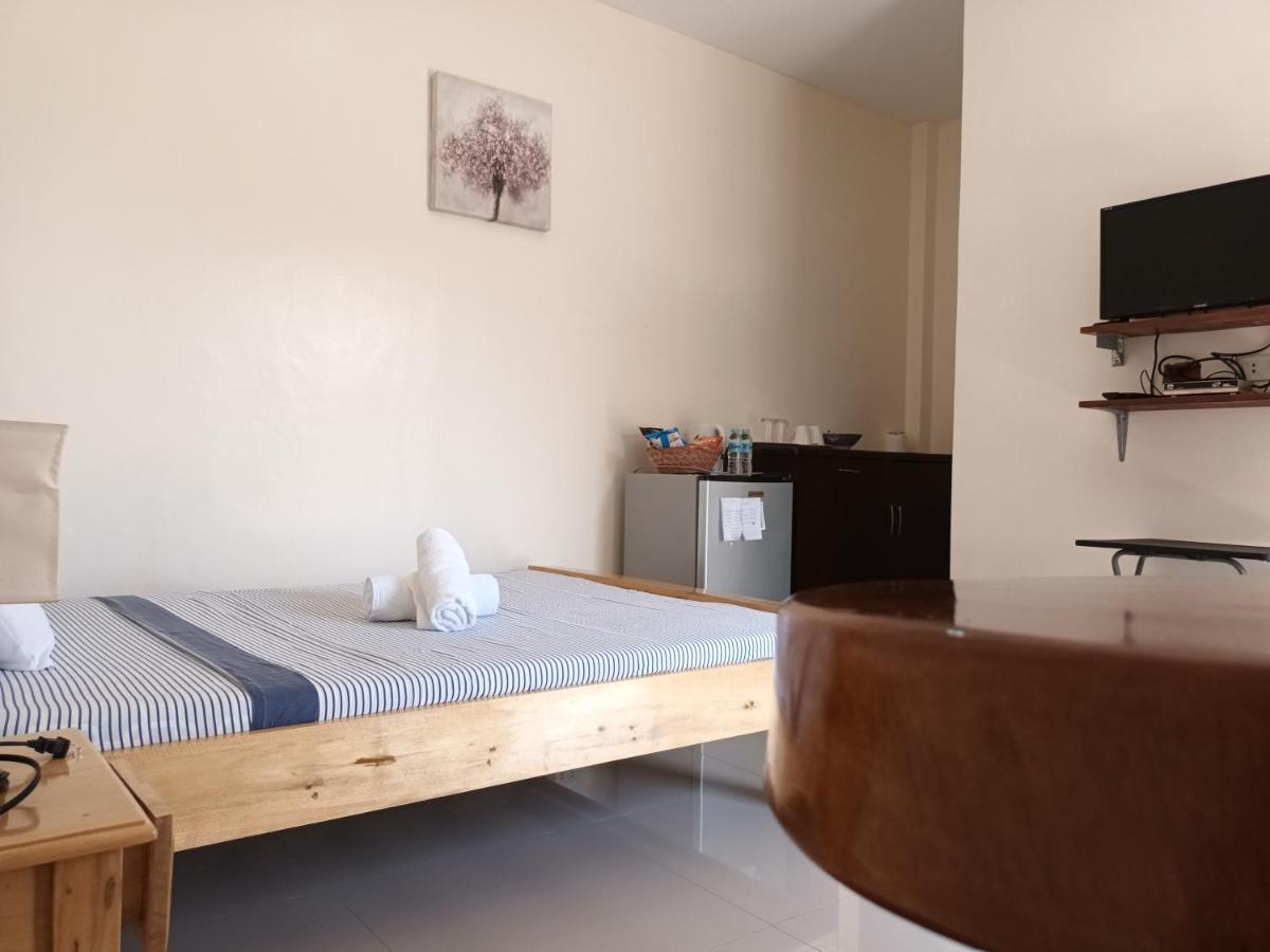 Grae’s Apartelle Moalboal Exterior foto