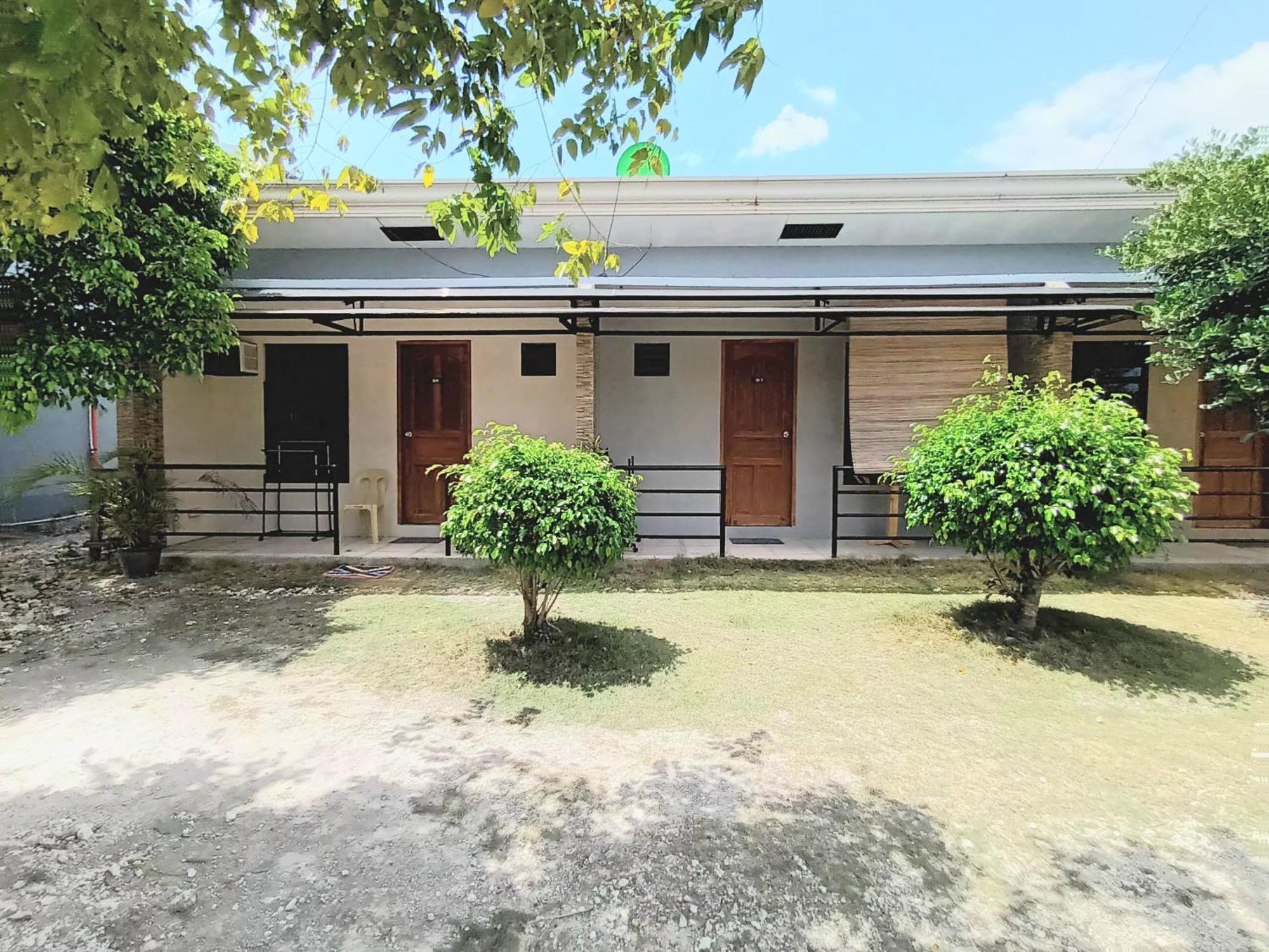 Grae’s Apartelle Moalboal Exterior foto