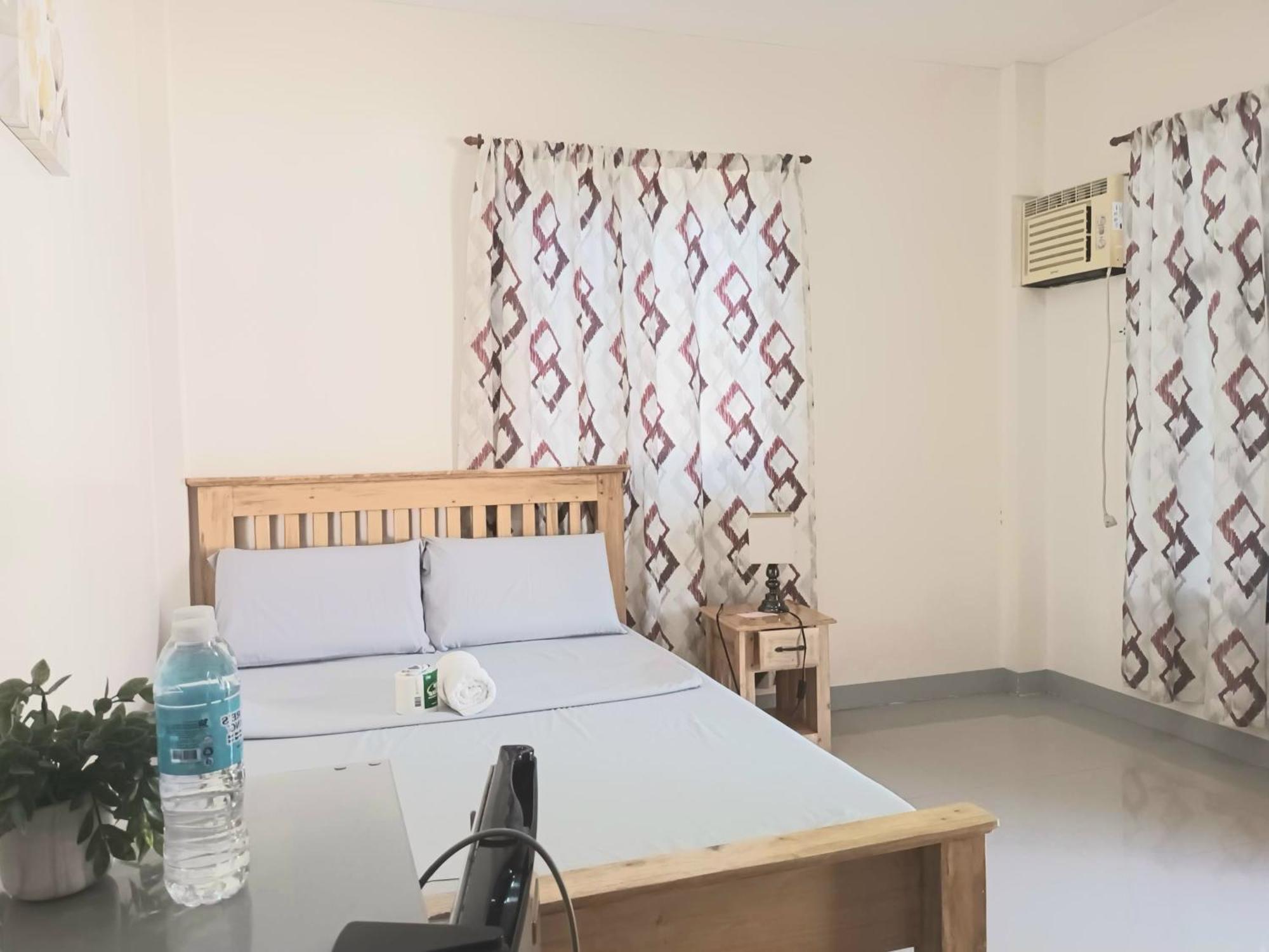 Grae’s Apartelle Moalboal Exterior foto