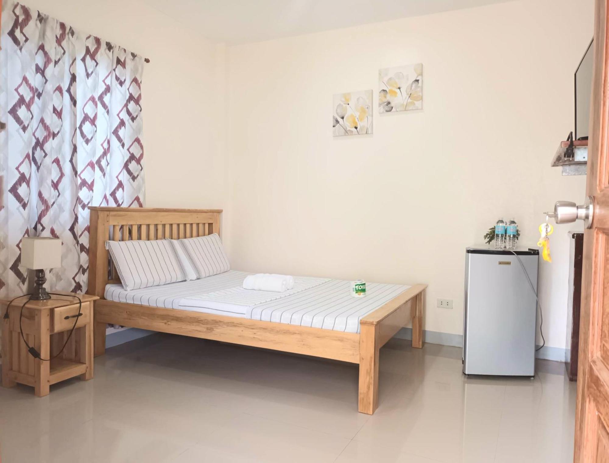 Grae’s Apartelle Moalboal Exterior foto