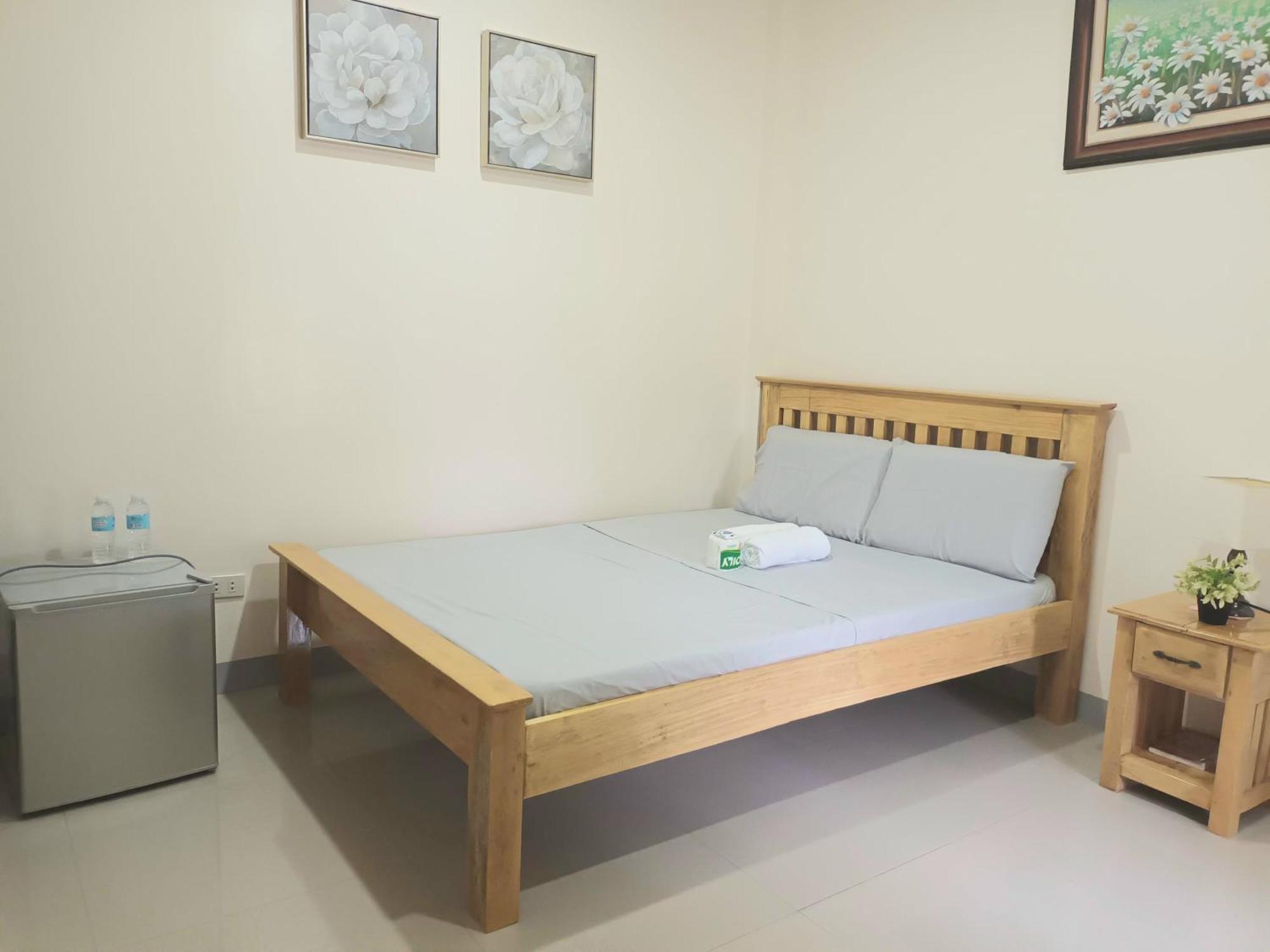 Grae’s Apartelle Moalboal Exterior foto