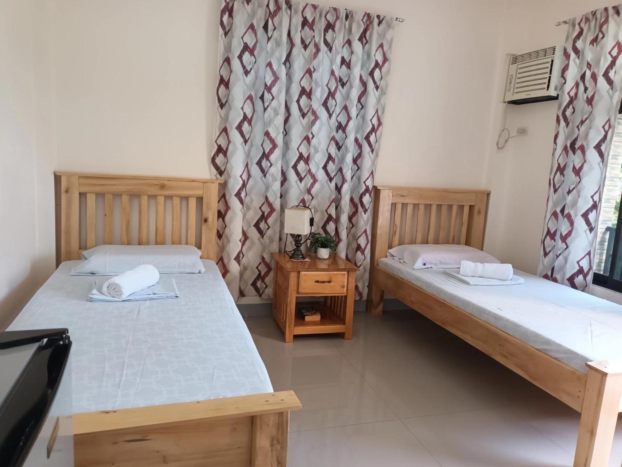 Grae’s Apartelle Moalboal Exterior foto