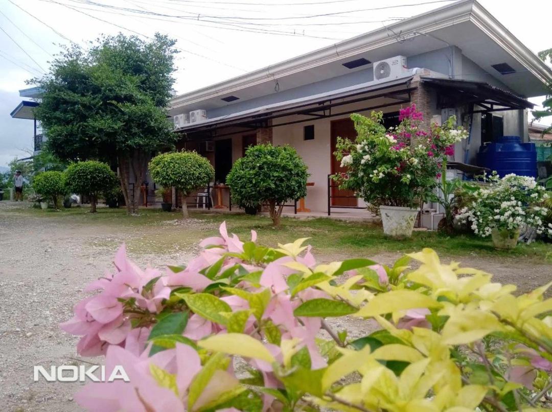 Grae’s Apartelle Moalboal Exterior foto