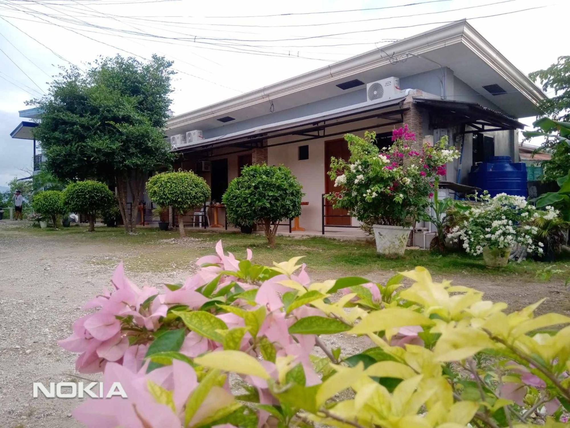 Grae’s Apartelle Moalboal Exterior foto