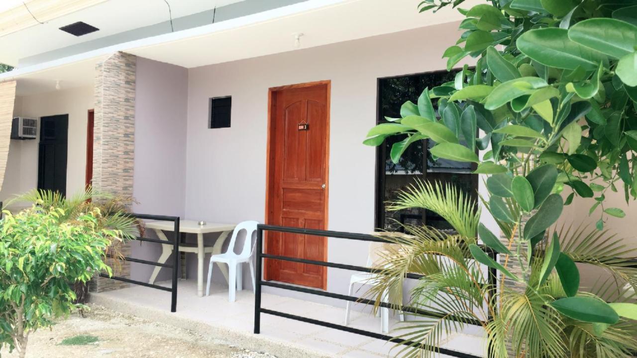 Grae’s Apartelle Moalboal Exterior foto